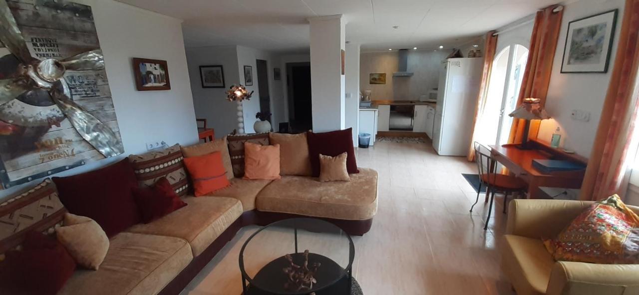 Appartement & Spa - Panoramic Olivars Pau Exterior photo